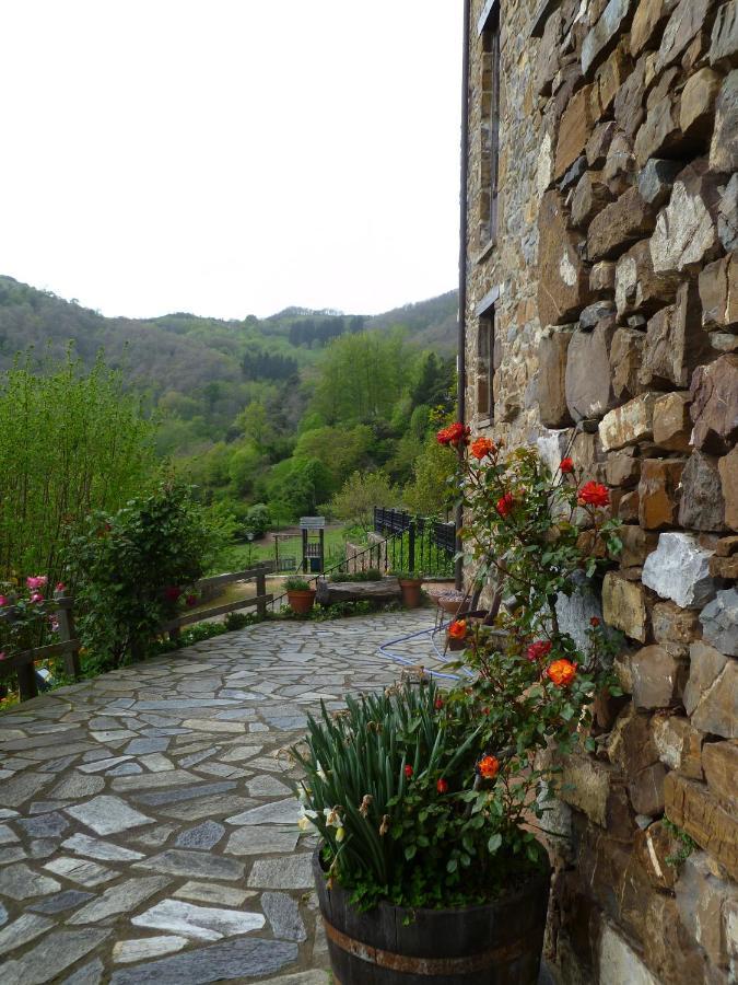 La Posada De Vinon - Casa Reda Buitenkant foto